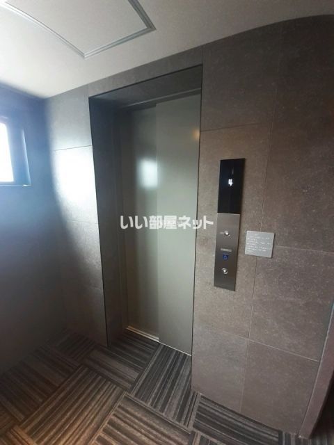 ＪＲ大阪環状線 福島駅 徒歩9分 15階建 築3年の外観写真