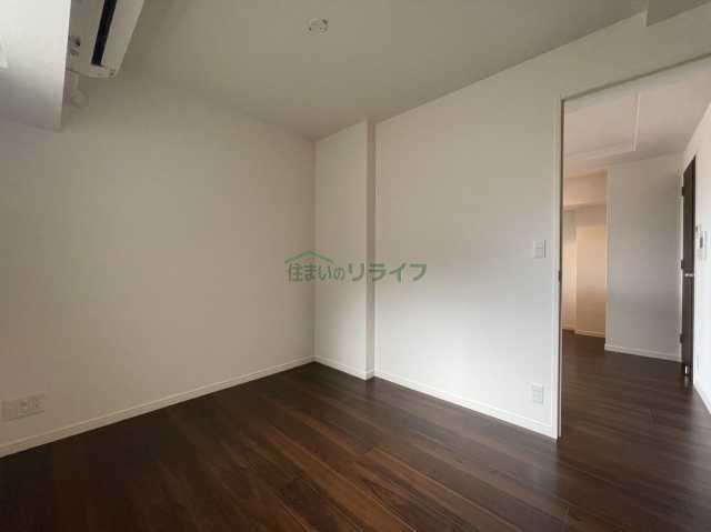 レジディア三軒茶屋IIIの内装写真