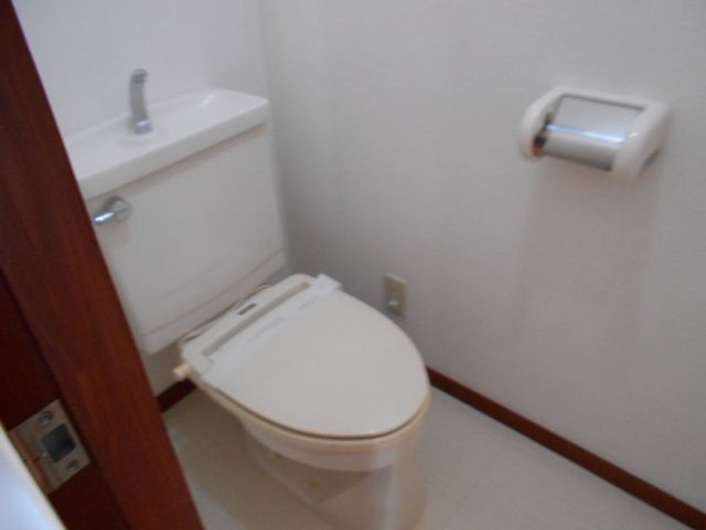 ツインコラム多摩のトイレ写真