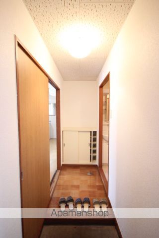 広島電鉄横川線 寺町駅 徒歩4分 4階建 築46年の玄関写真