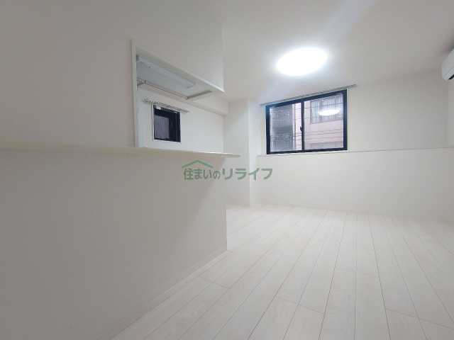 居室・リビング　グランジット神田司町