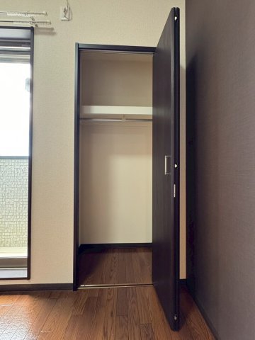 地下鉄東山線 本陣駅 徒歩4分 2階建 築10年の内装写真