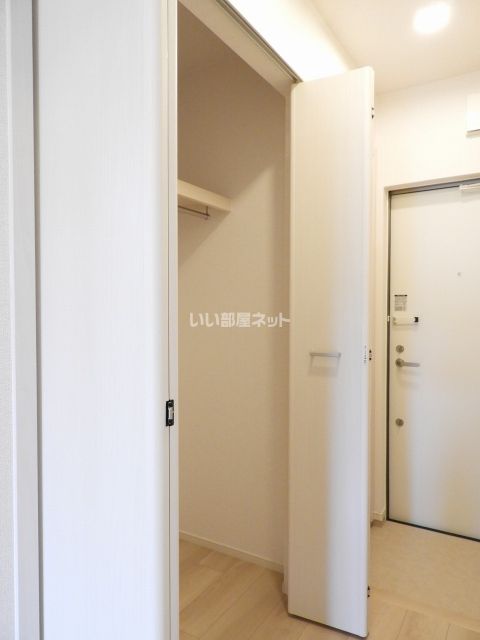 871・anewの内装写真