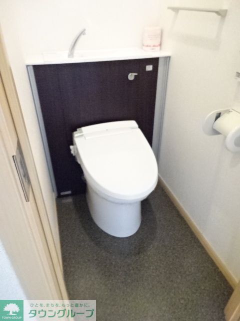 ハイエストディーマー グラシアのトイレ写真