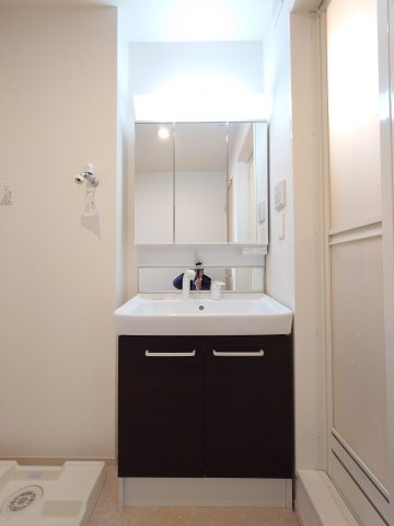 洗面設備　※他部屋参考写真