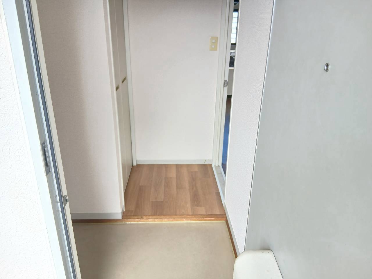 玄関　シンプルで使いやすい玄関です