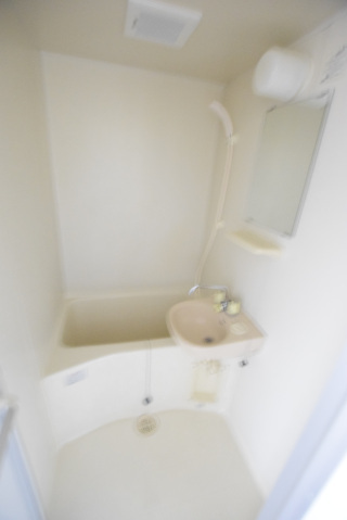 ホワイトローズ2の風呂写真