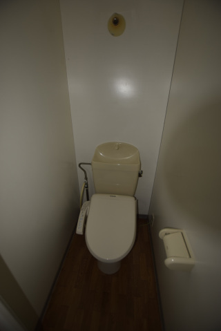ホワイトローズ2のトイレ写真