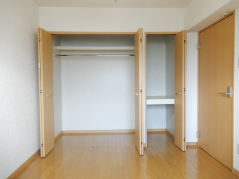 収納　図面と現状に相違がある場合には現状を優先