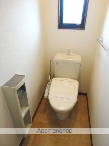 富山地鉄不二越上滝 開発駅 徒歩61分 2階建 築28年のトイレ写真