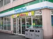 コンビニ　コンビニ（コンビニ）まで255m
