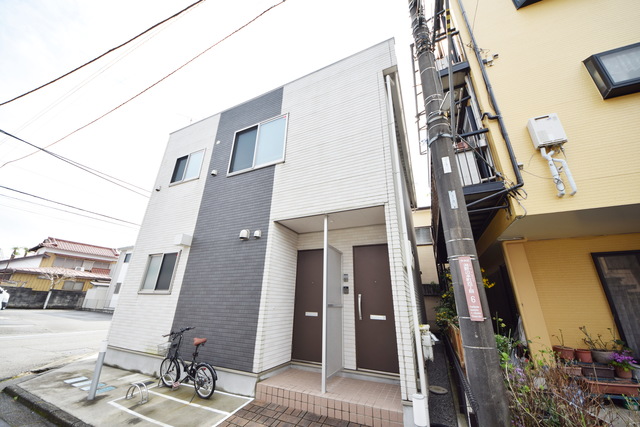 建物外観　～どどん～