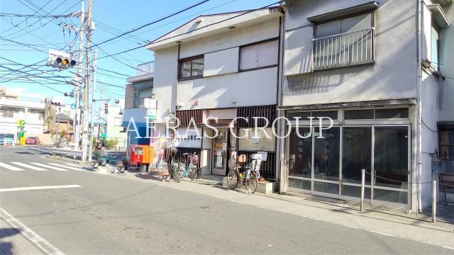 郵便局　足立弘道郵便局（郵便局）まで640m