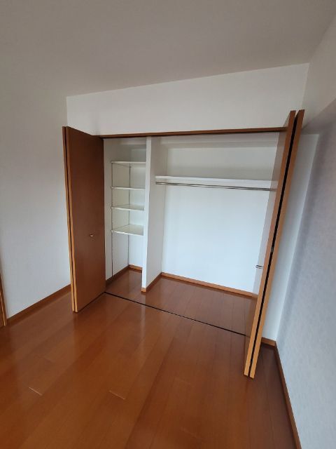 収納　反転タイプ