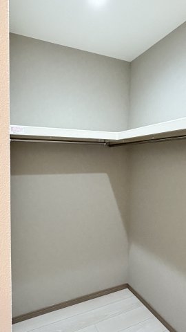 収納　※同型物件参考写真（床：ネオホワイト）