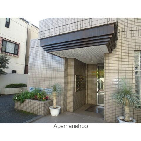 中川フラッツの外観写真