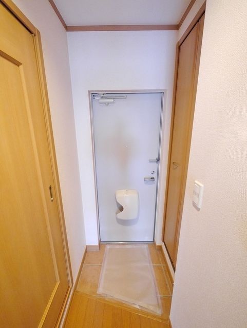 玄関　★シューズボックス付き玄関スペース★