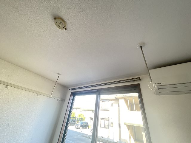 その他設備　室内物干し
