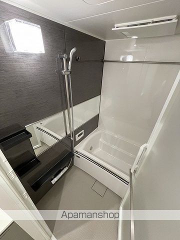 地下鉄長堀鶴見緑地線 長堀橋駅 徒歩2分 15階建 築1年の風呂写真