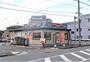 飲食店　吉野家２４７号線半田店（飲食店）まで472m