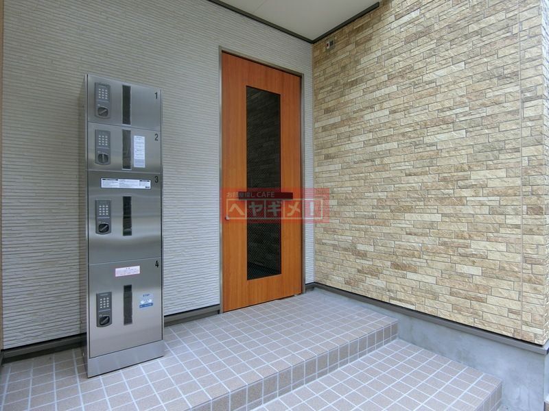 エントランス　同建物参考写真