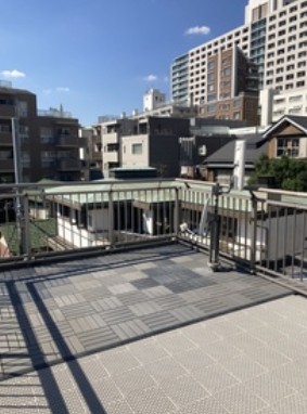 バルコニー　バルコニー