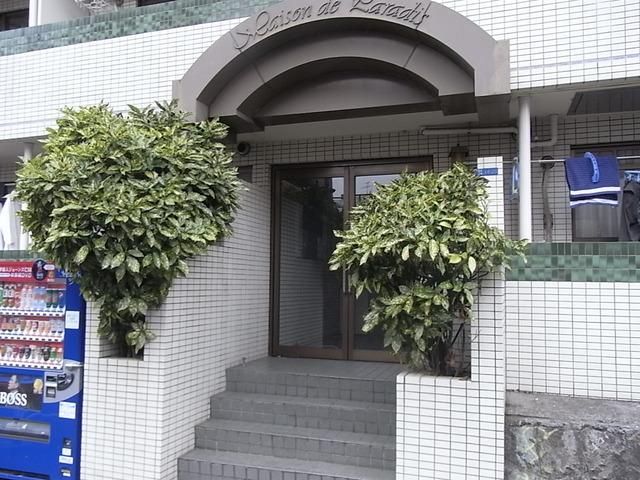 エントランス　エントランス
