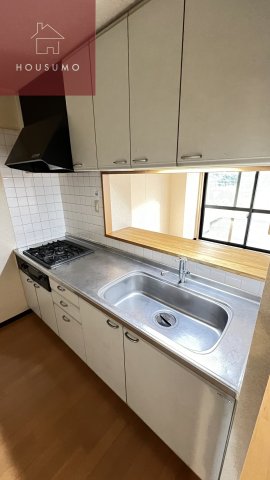 キッチン　キッチンでお料理をお楽しみください