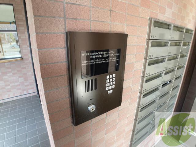 地下鉄東豊線 栄町駅 徒歩9分 9階建 築22年の外観写真