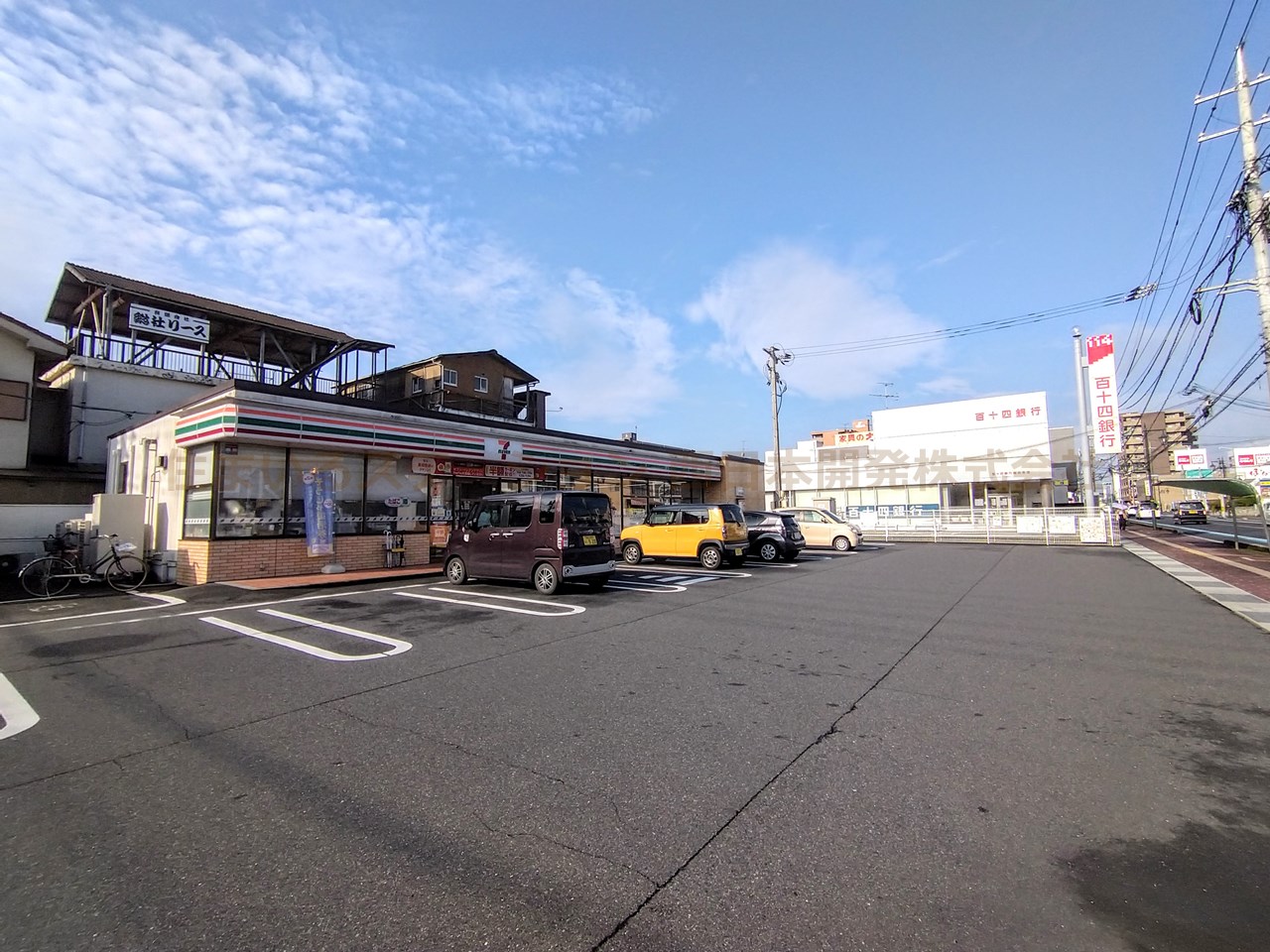 コンビニ　セブンイレブン総社中央1丁目店（コンビニ）まで700m