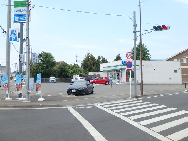 コンビニ　ファミリーマート大田原本町店（コンビニ）まで597m