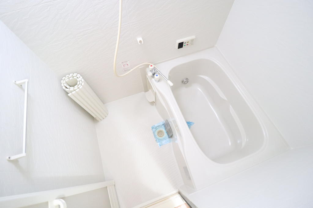 バス・シャワールーム　バスルームです！