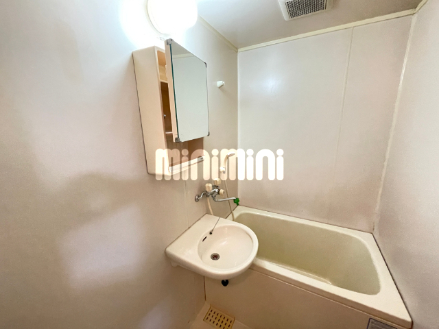 洗面設備　便利な洗面台