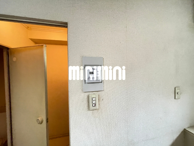 その他設備　便利な給湯器リモコン