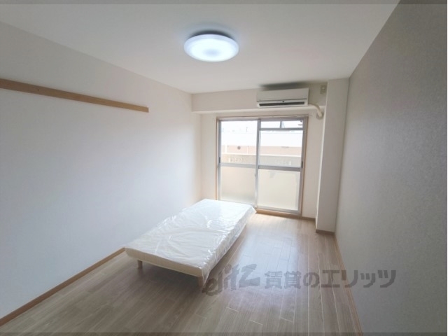 居室・リビング　洋室