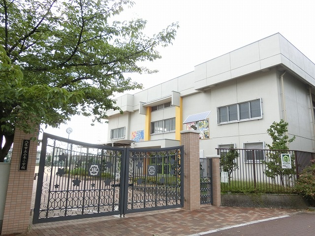 中学校　八尾市立上之島中学校（中学校）まで800m