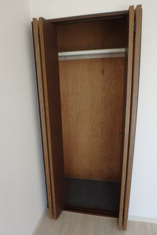 収納　写真は別室参考