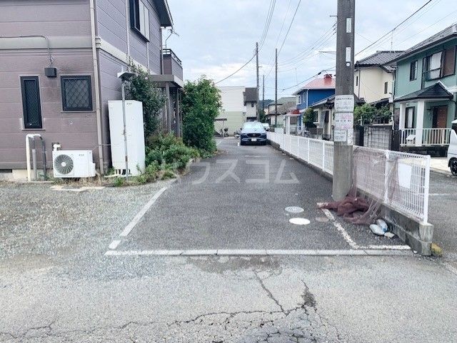 【平塚市纒のアパートの洗面設備】