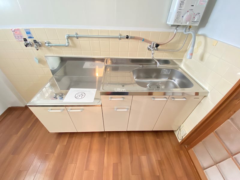 キッチン　※別の部屋の写真です。