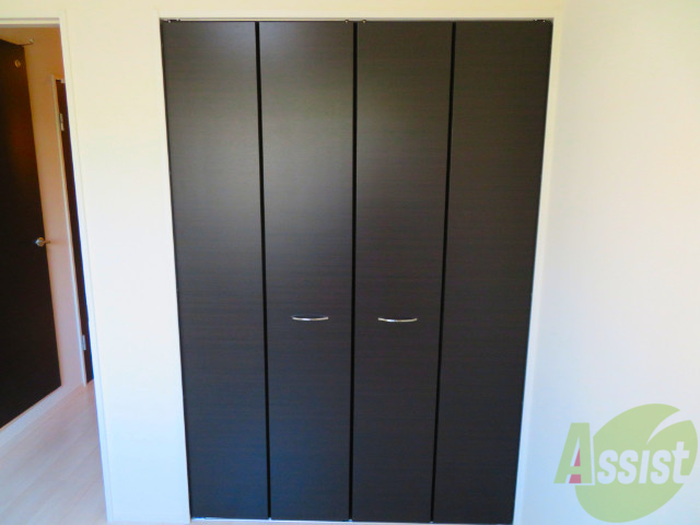 収納　収納はこちらのクローゼットになりますねー。