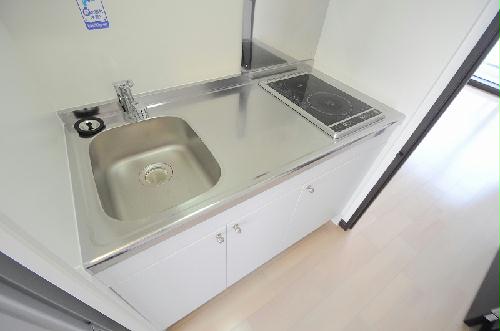 キッチン　現状と異なる場合には、現状を優先致します。