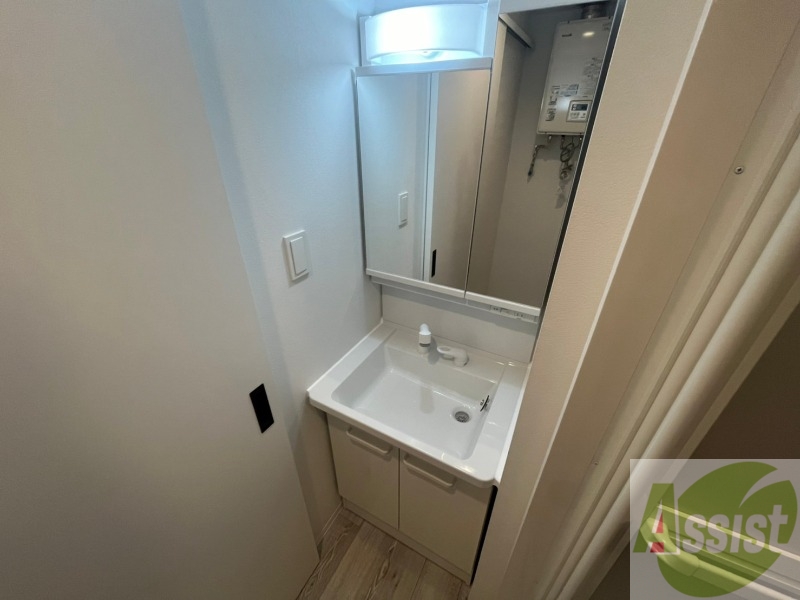 洗面設備　シャンプードレッサーで身支度もラクラクです！