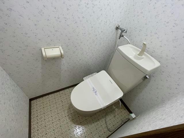 アーバンパレス214のトイレ写真