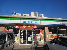 コンビニ　ファミリーマート 栄生二丁目店（コンビニ）まで438m