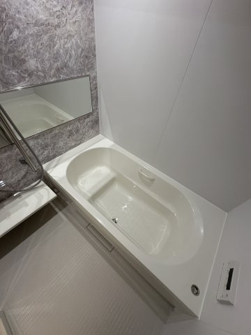 バス・シャワールーム　★追い焚き・浴室乾燥★