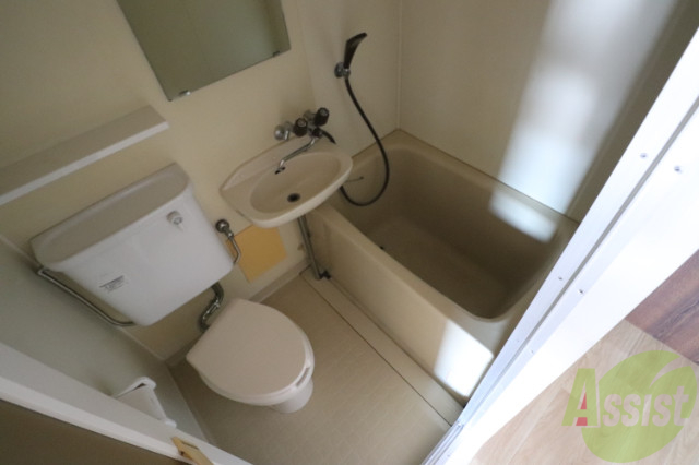 バス・シャワールーム