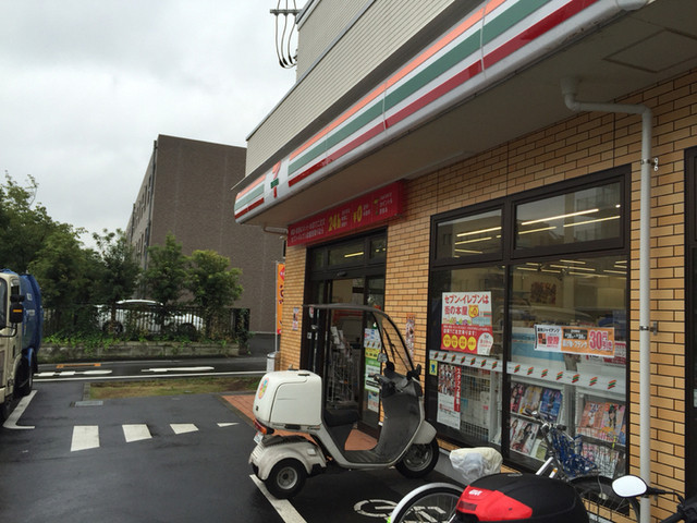 コンビニ　セブンイレブン 世田谷等々力1丁目店（コンビニ）まで852m