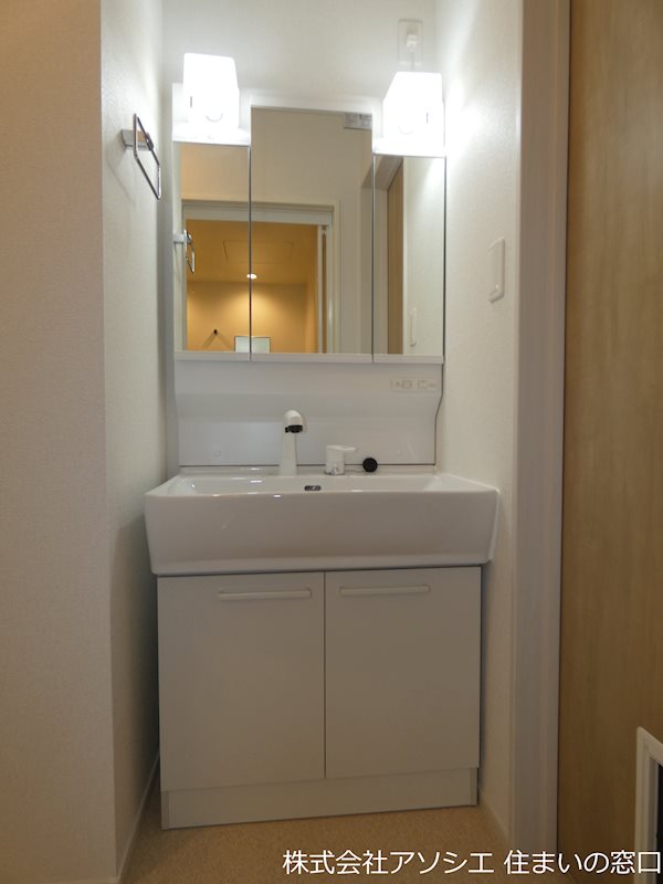 洗面設備　シャンプードレッサー