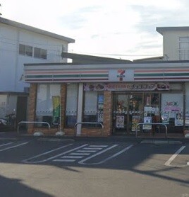 コンビニ　セブンイレブン秦野堀西店（コンビニ）まで928m