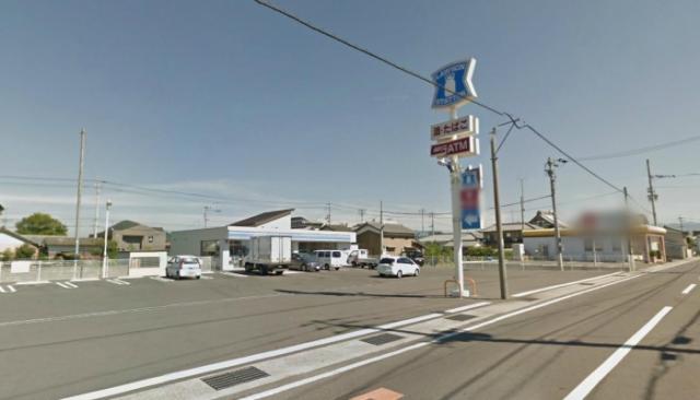 コンビニ　ローソン  高松香川町大野（コンビニ）まで575m